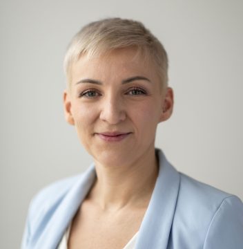 Lilia Sprich Director Manufacturing_Pfizer